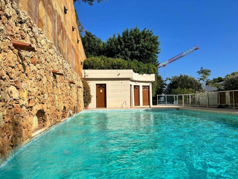 Апартаменты Les Jardins De Monaco Vue Mer Et Piscine Saint-Antoine  Экстерьер фото